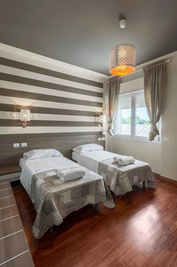 Hotel San Giorgio Le Colline San Colombano al Lambro Екстериор снимка